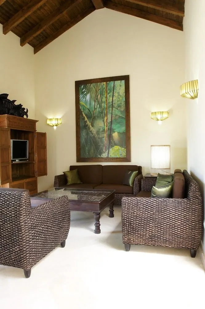 Hotel Boutique Oasis Casa Vieja La Oliva