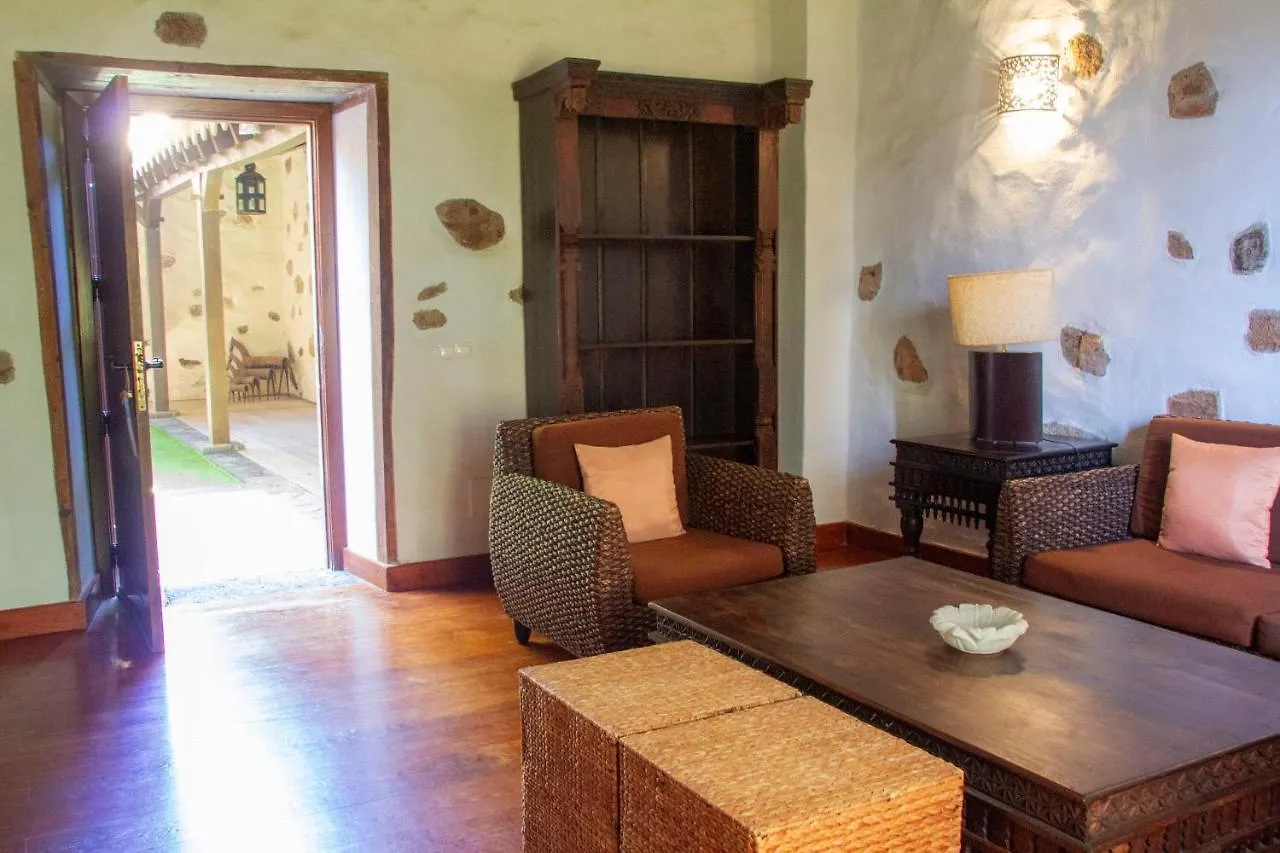 Hotel Boutique Oasis Casa Vieja La Oliva